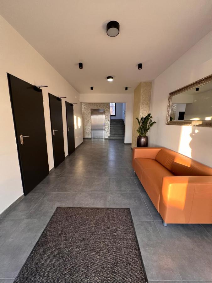 Rivapark Apartman Dunaszerdahely Kültér fotó
