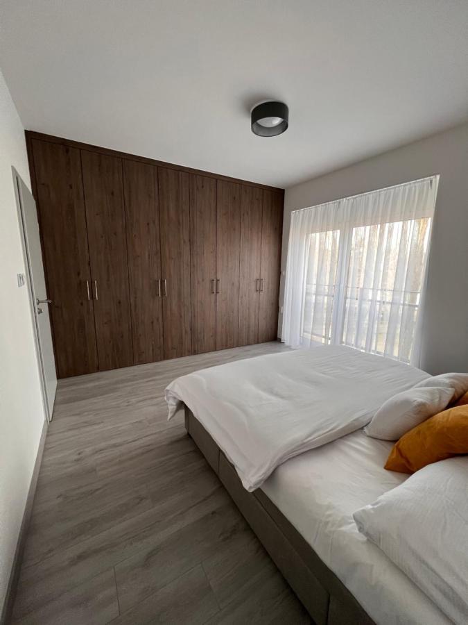 Rivapark Apartman Dunaszerdahely Kültér fotó