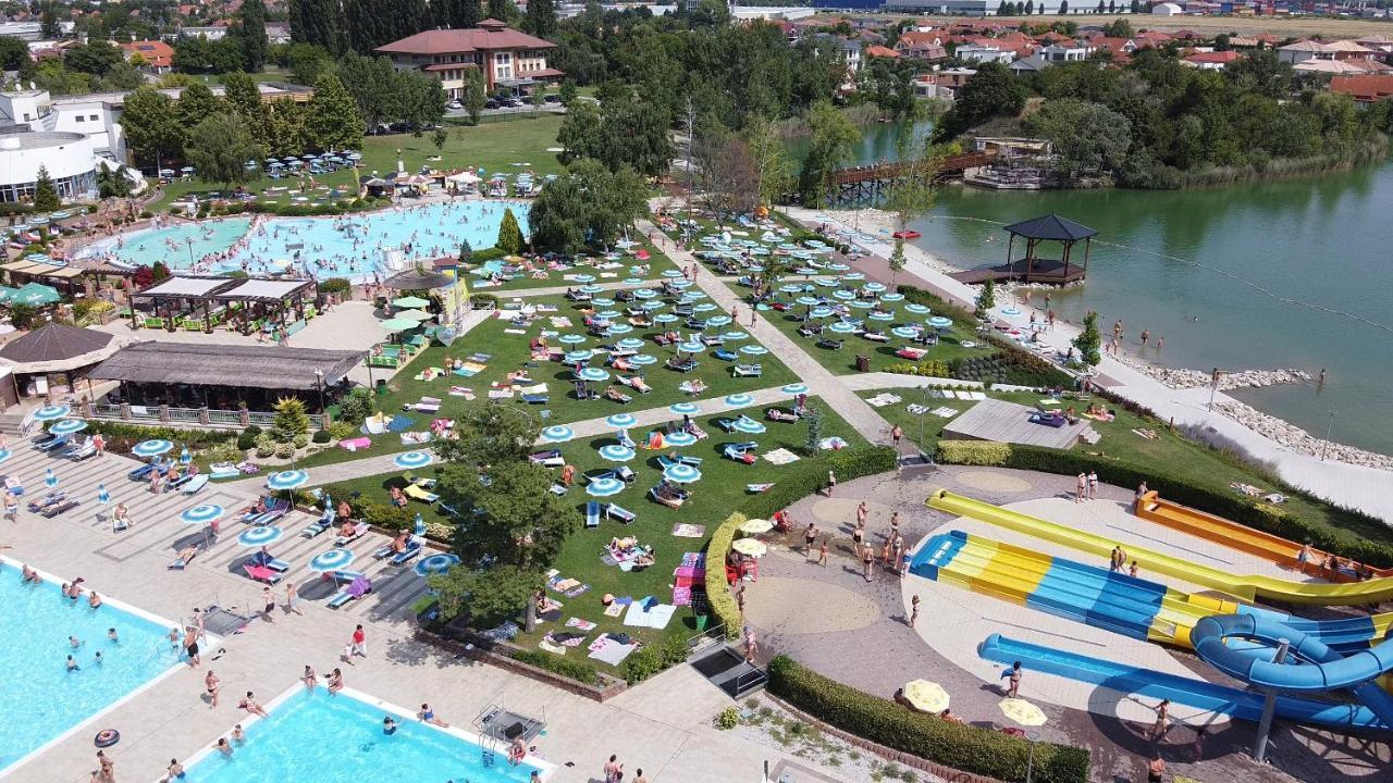 Rivapark Apartman Dunaszerdahely Kültér fotó